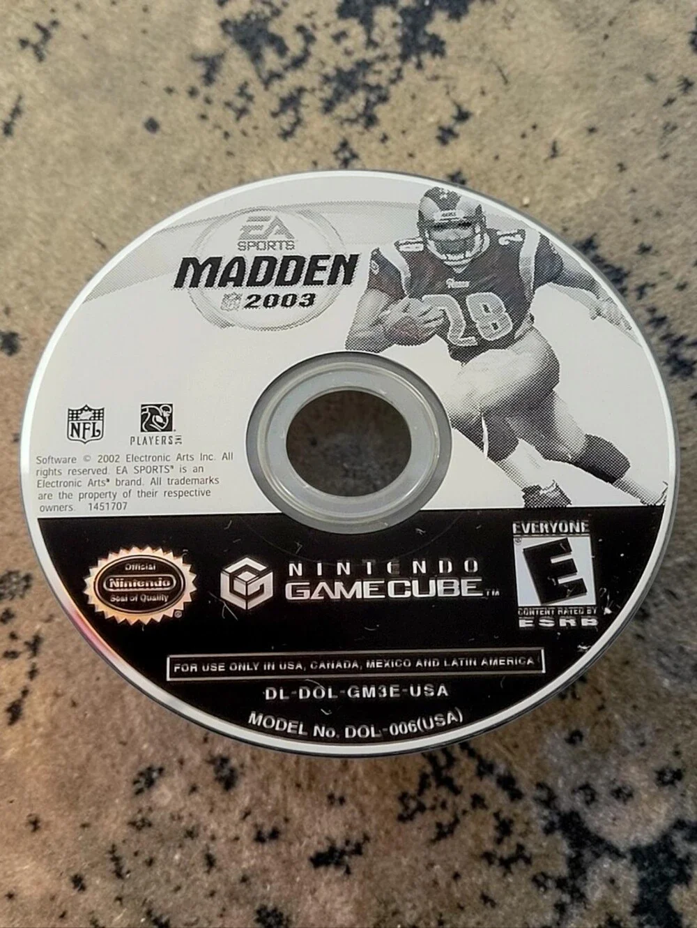 Madden NFL 2003 (Nintendo GameCube, 2002) DISC ONLY Includes Paper Sleeve. The p